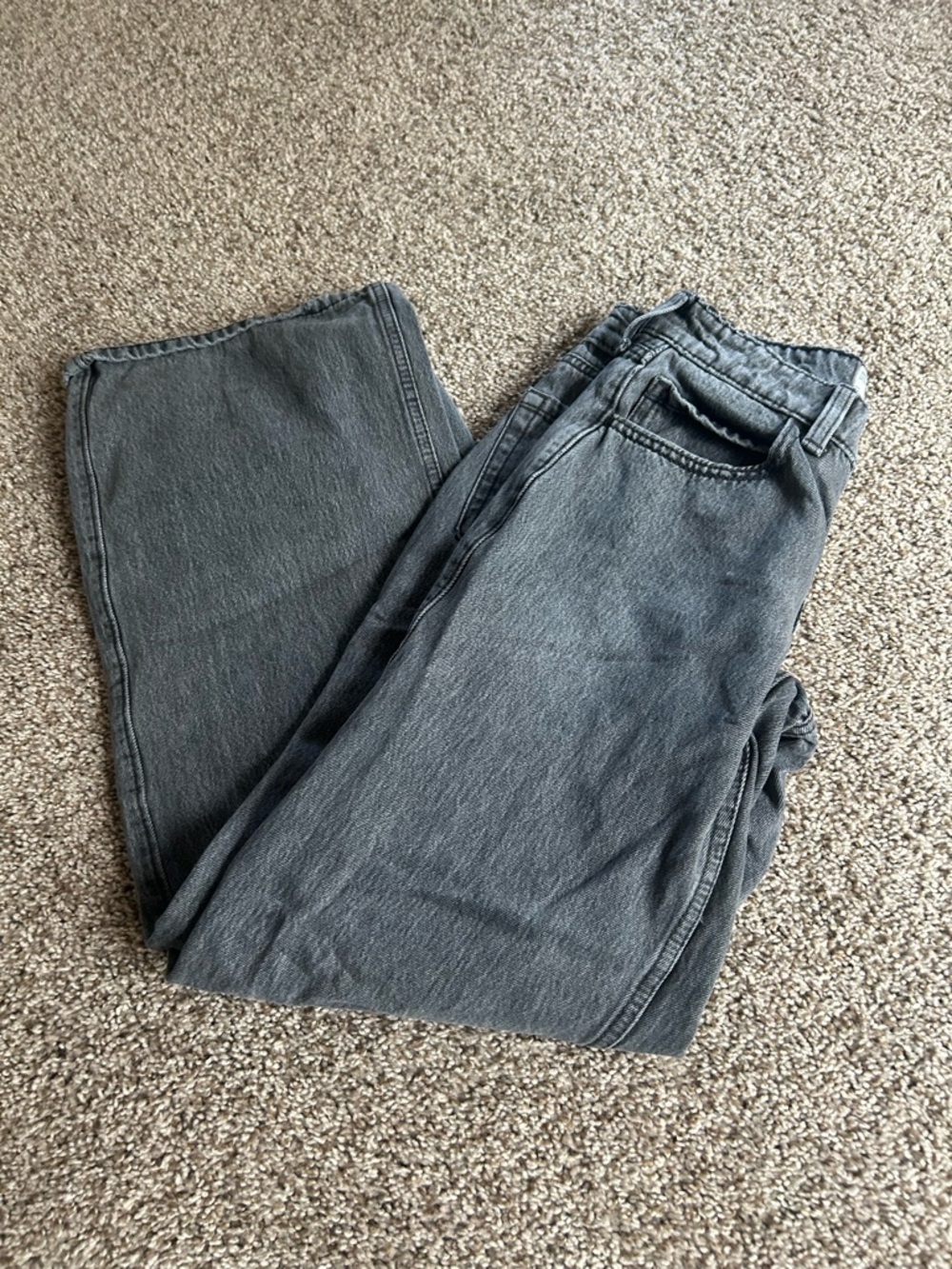 Hollister Low-Rise Baggy Jeans